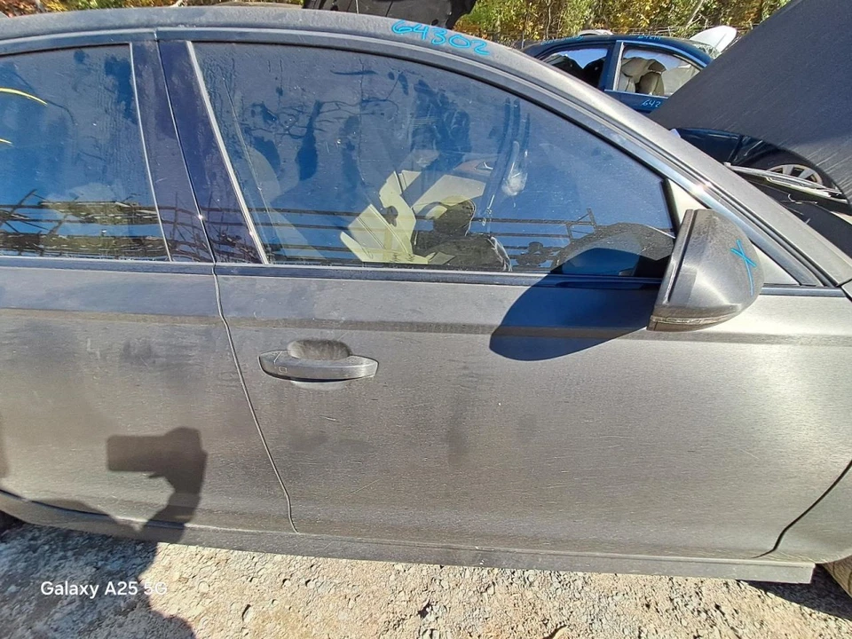 Audi A6 2017 usado puerta delantera derecha carcasa negra W1W1 camioneta local solamente Foto 2 de 4