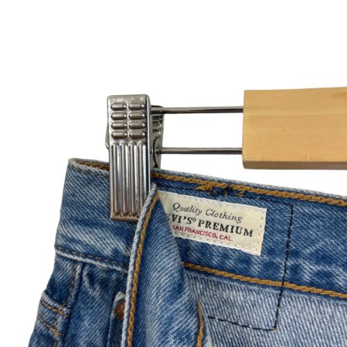Levi's Premium 29 Wedgie Jean Button Fly Medium Wash Blue Distressed EUC Womens - Picture 3 of 10