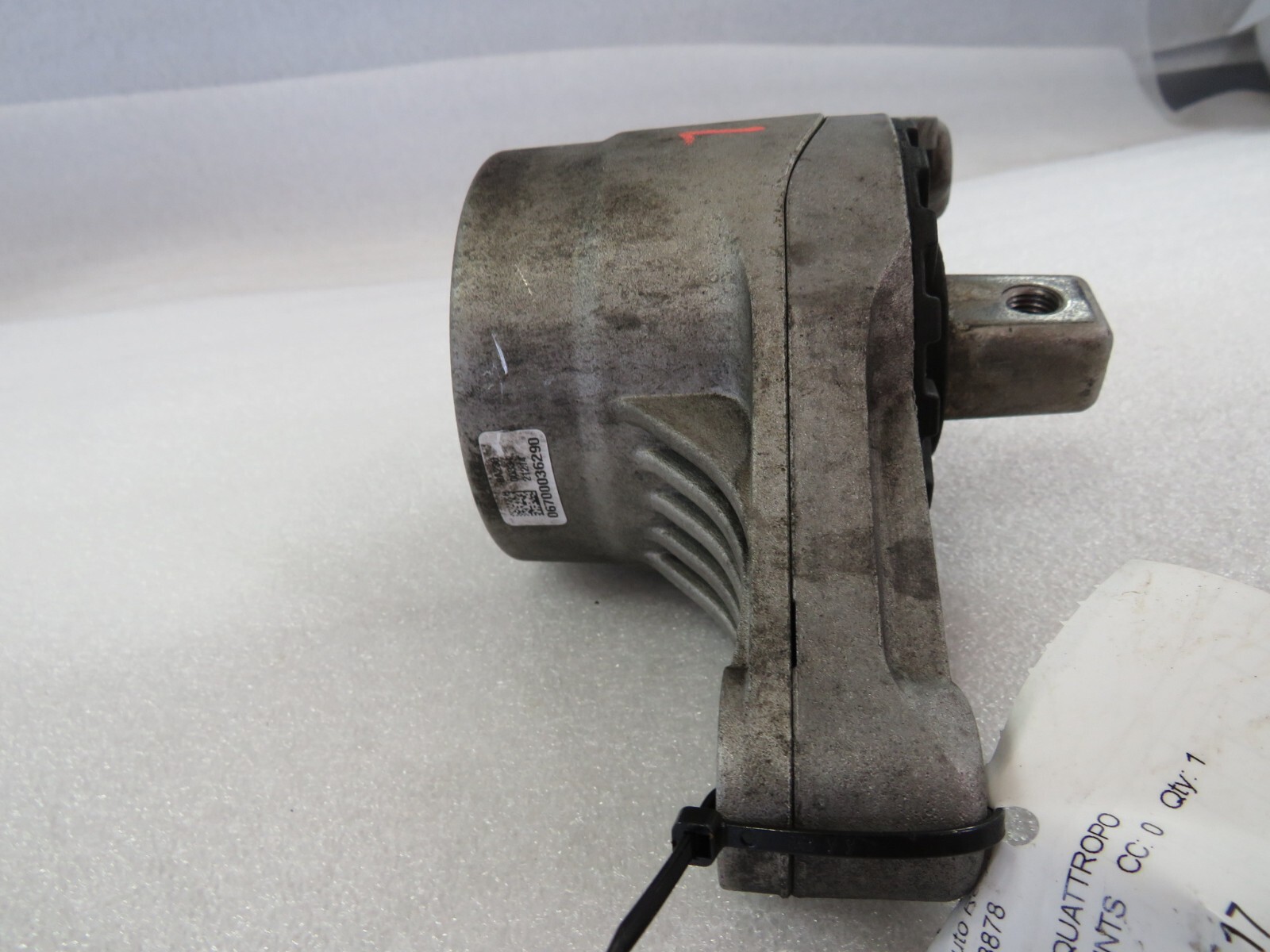 Maserati Quattroporte, Ghibli, LH, Left, Engine Mount, Used, P/N 670004870