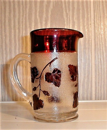 EAPG *** IVY IN THE SNOW = RUBY STAINED = TABE SIZE CREAMER =SOUV. WI.. - Picture 4 of 6