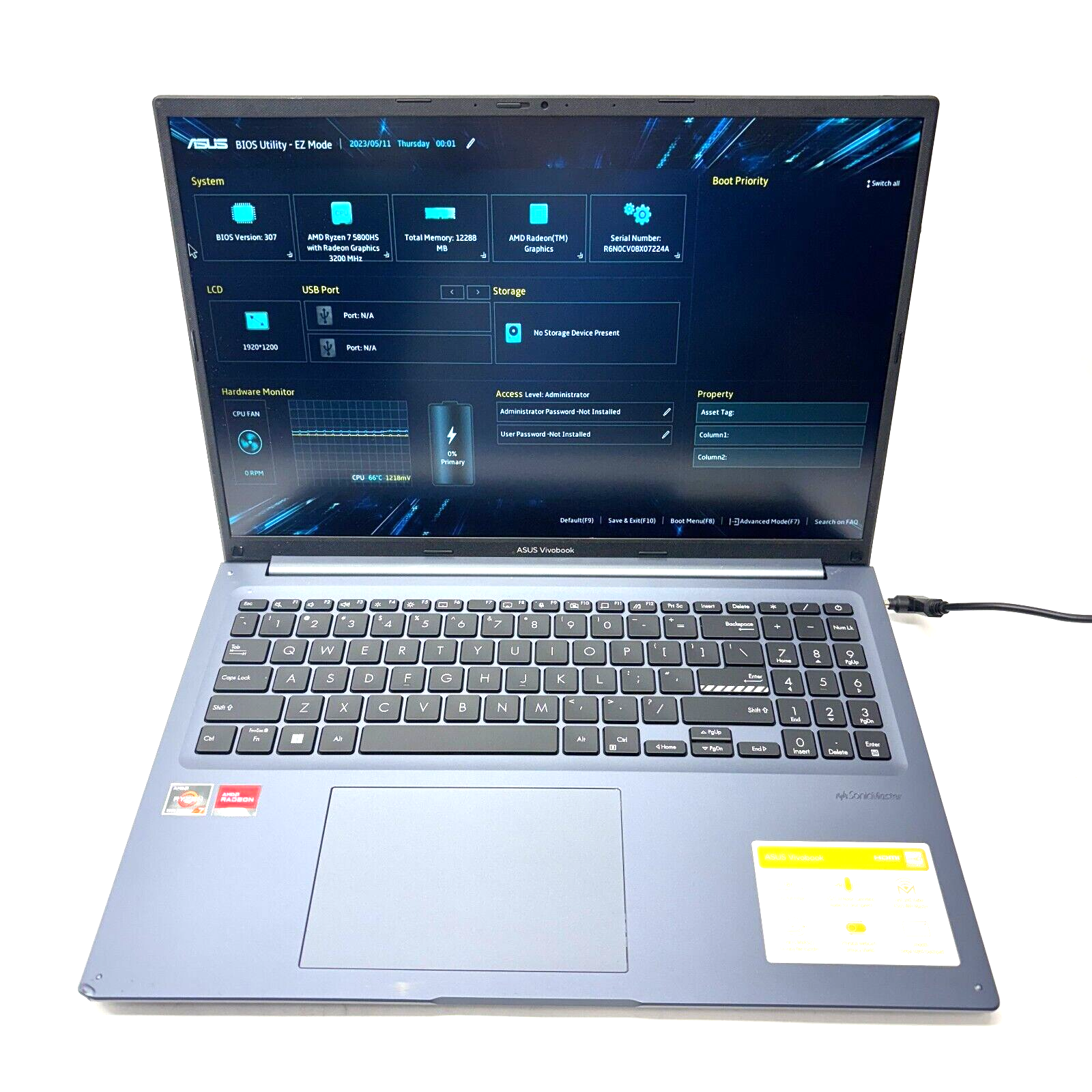 ASUS VivoBook M1603Q (16
