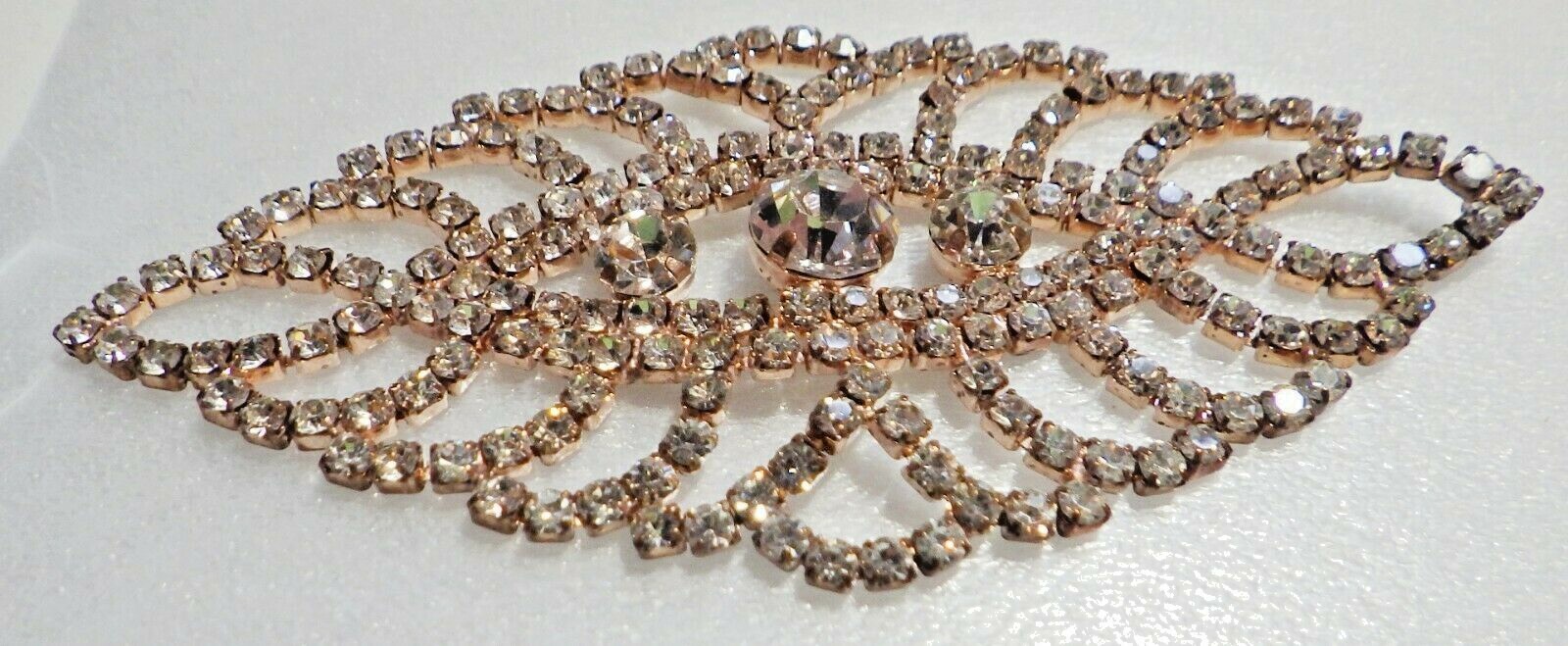 Stunning Vtg Large Openwork Leaf Shape Dangle Rhi… - image 2