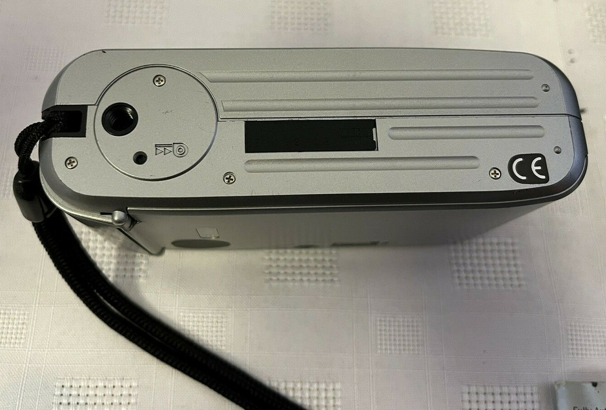 Ricoh FZ 70 : compact autofocus, Point and Shot. Neuf en boite
