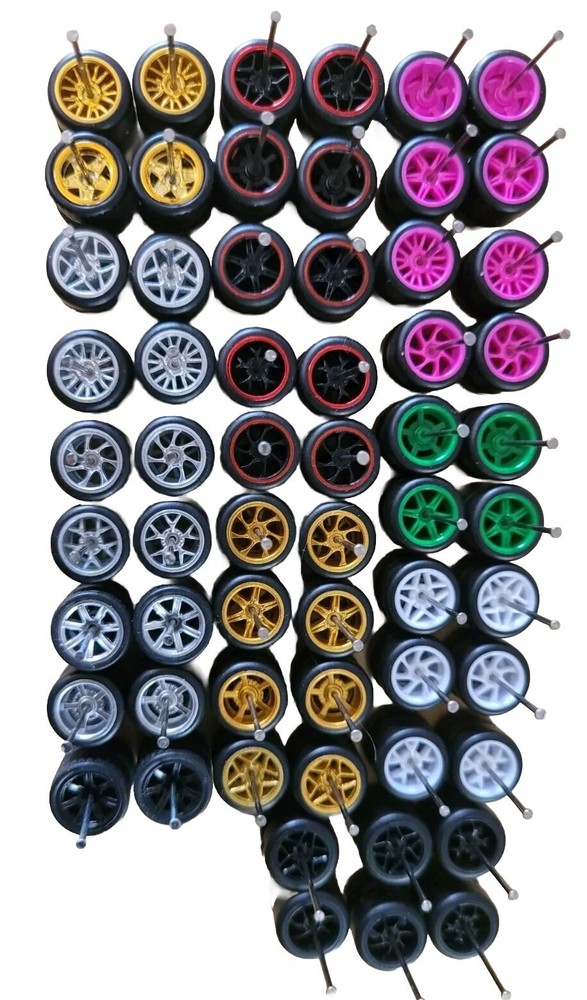Hot random premium 1/64 custom wheels with Real Riders tires 7 free sets