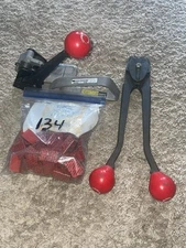 Signode Model LT 1/2-3/4 Steel Strapping Tool - Strap Sealer C3423 - Metal Seals