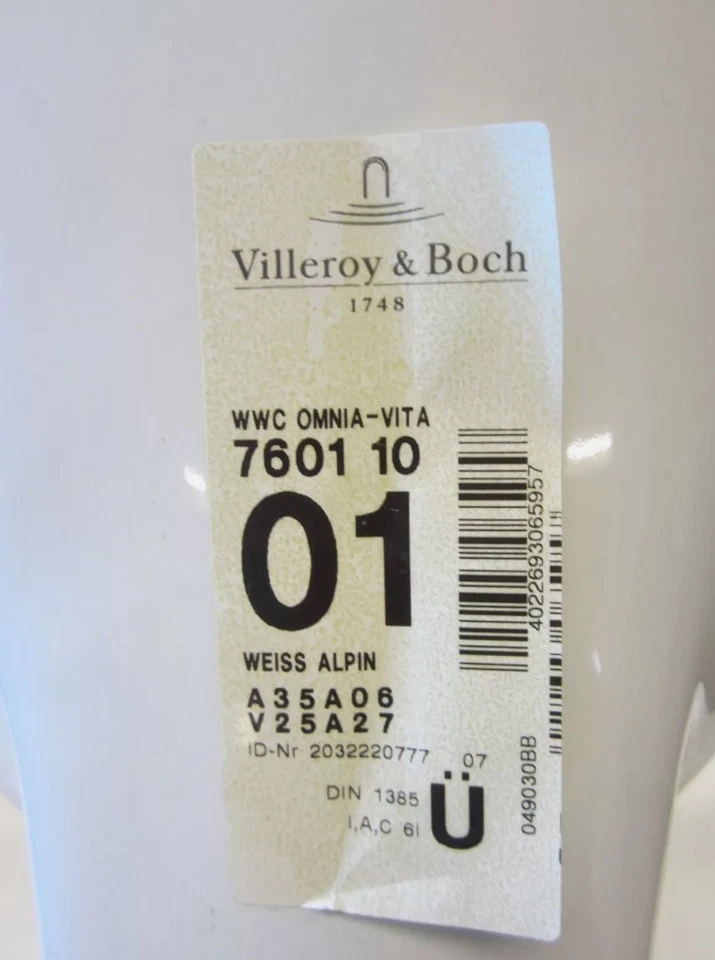 Villeroy & Boch OMNIA-VITA Wall Mounted Toilet 76011001 700mm Deep - Image 4 of 4
