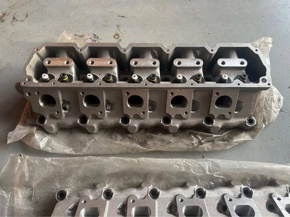 Culatas de cilindro Striker Dodge Viper Gen 2/3 Foto 2 de 4