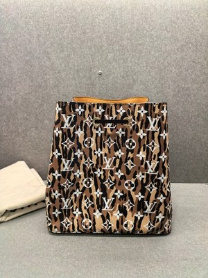 Louis Vuitton NOE Jungle Leopard Print Bucket Crossbody Bag Women