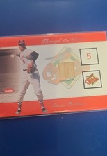 2002 Fleer Greats - Through the Years Memorabilia Brooks Robinson Level 1 (MEM)