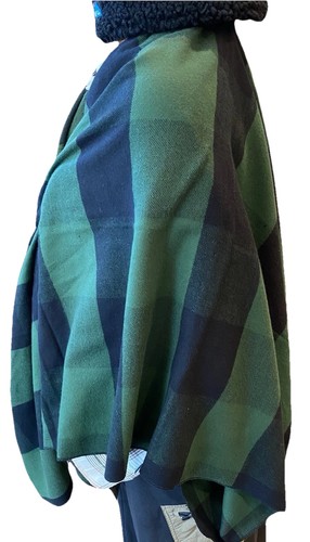 Kavu Tamarack Plaid Shawl Cotton Flannel Tailgating Concerts Green Black NWT! - Afbeelding 3 van 4