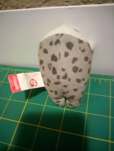 LOT of 3 Seals 🦭Seal Pup plush: 2 Wildlife Artists + 1 Ty -White Gray Spotted - Picture 9 of 9