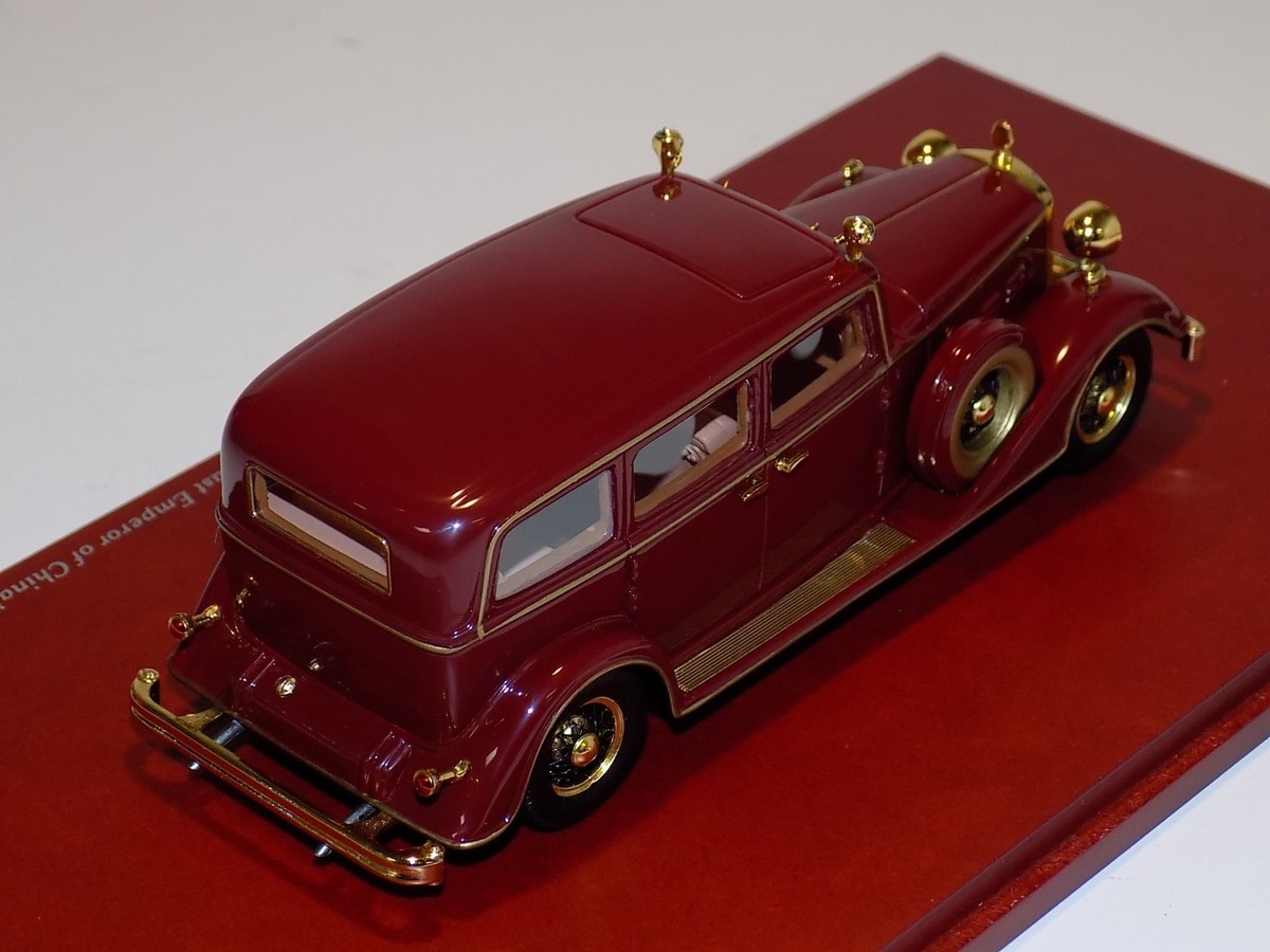 1/43 True Scale TSM 1932 Cadillac Deluxe Tudor Emperor of China