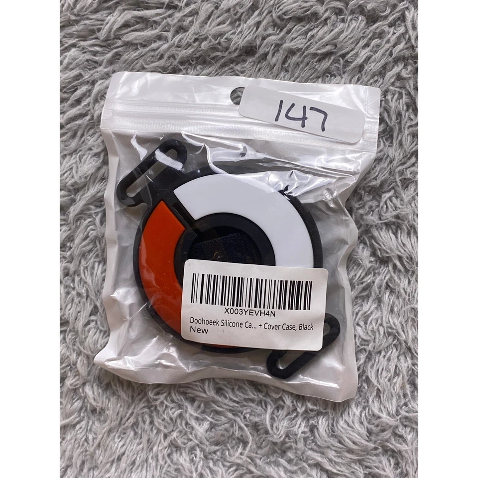 GPS Tracker Silicone Case with Band Strap Air Tag Pokémon Ball - Image 4 of 4