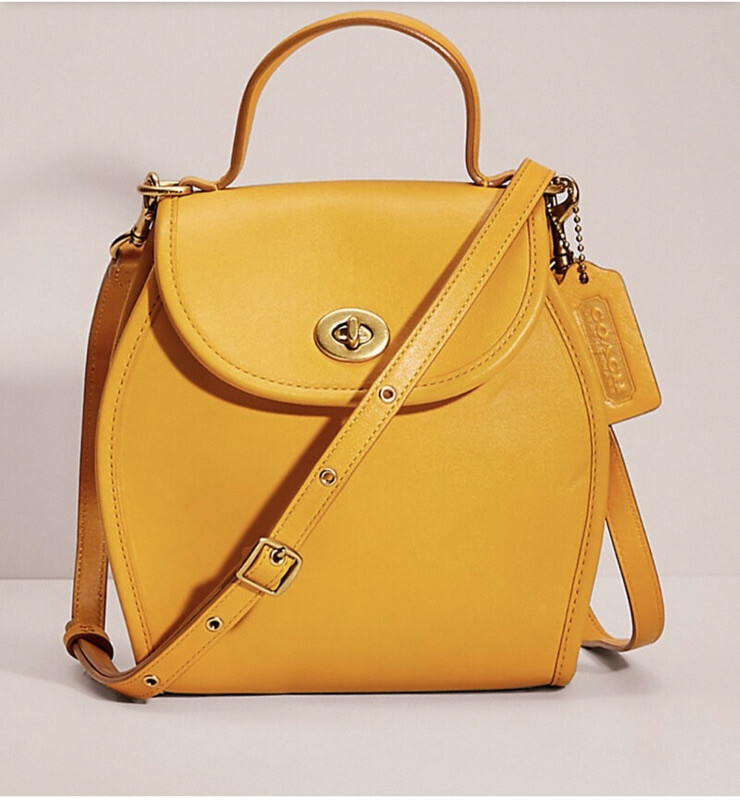 Coach Turnlock Curved Vintage Top handle Bag Gem