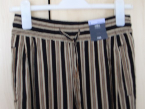 Reduced BNWT M&S Black/Tan Peg Summer Trousers Drawstring Waist Size 8 - Picture 2 of 2