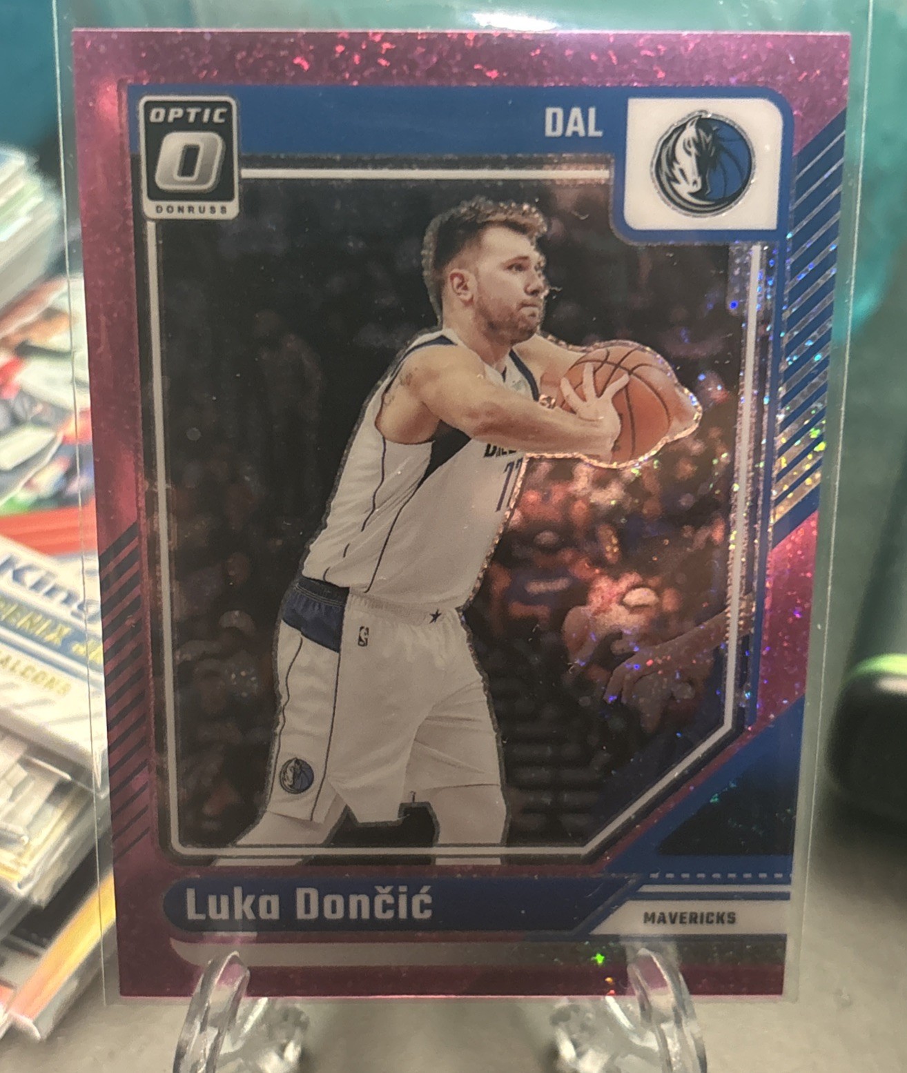 2024-25 Donruss Optic Luka Doncic Pink Glitter /275 Mavs Lakers #214