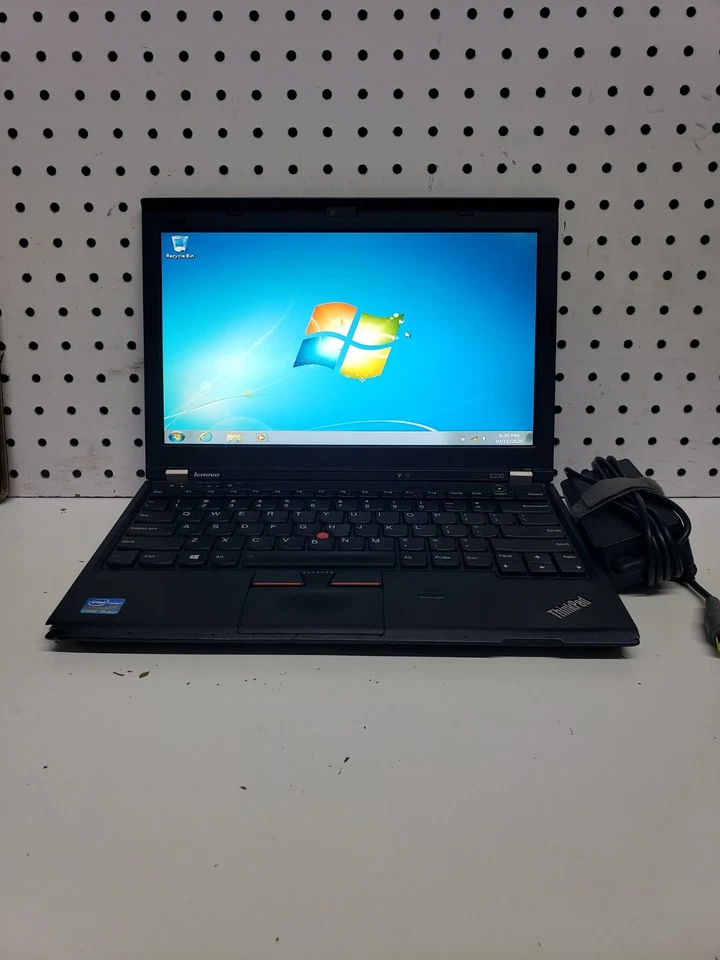 Lenovo ThinkPad X230 13" Core i5-3320 2.6GHz 16GB RAM,256GB SSD, WIN7  - Image 4 of 4