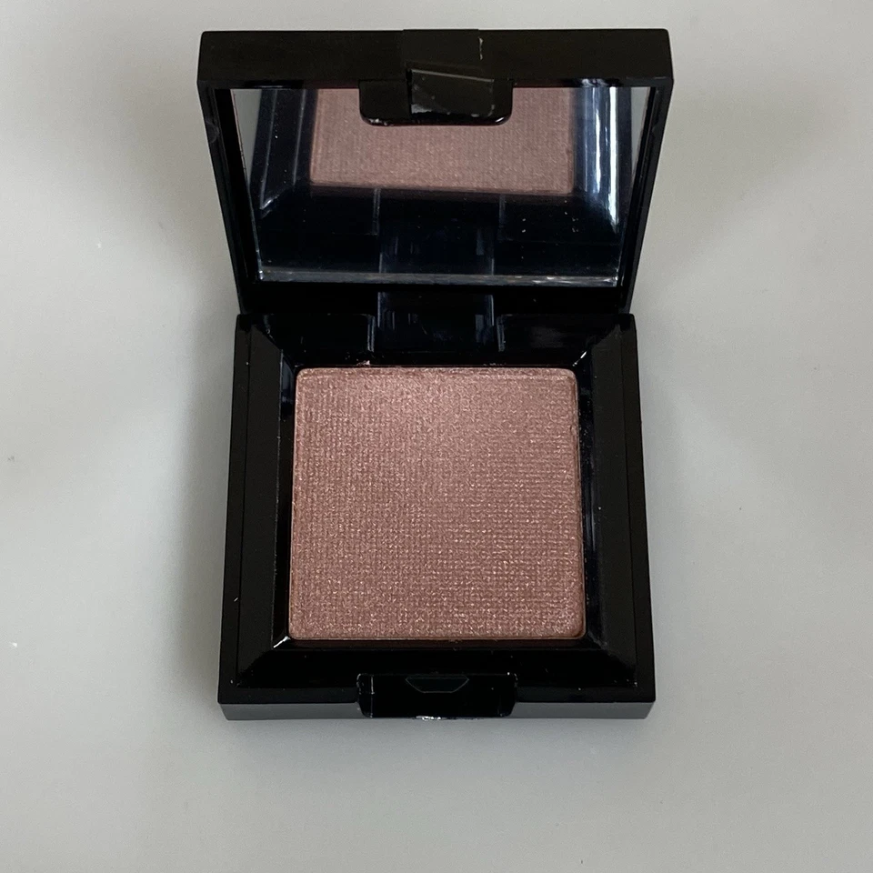 Signature Club A Checkerboard Eyeshadow Lot #14A .06oz  NEW - Image 2 of 4