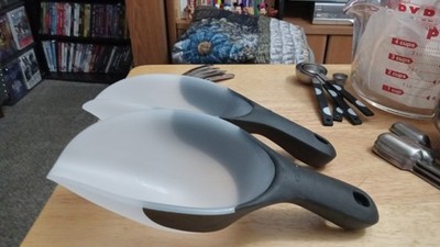 OXO SOFTWORKS FLEXABLE SCOOPS DISHWASHER SAFE