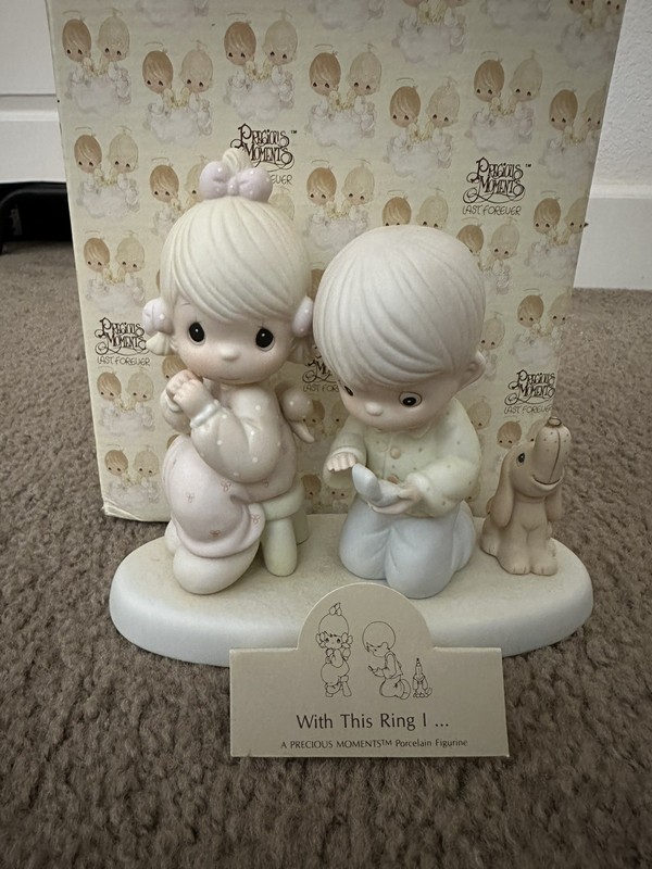 Precious Moments With This Ring 104019 Figurine Vintage w/ Original Box 