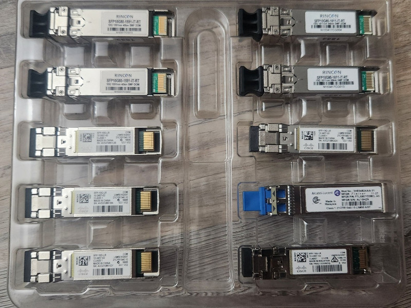 Collection of 10 10GLR Transceiver Modules