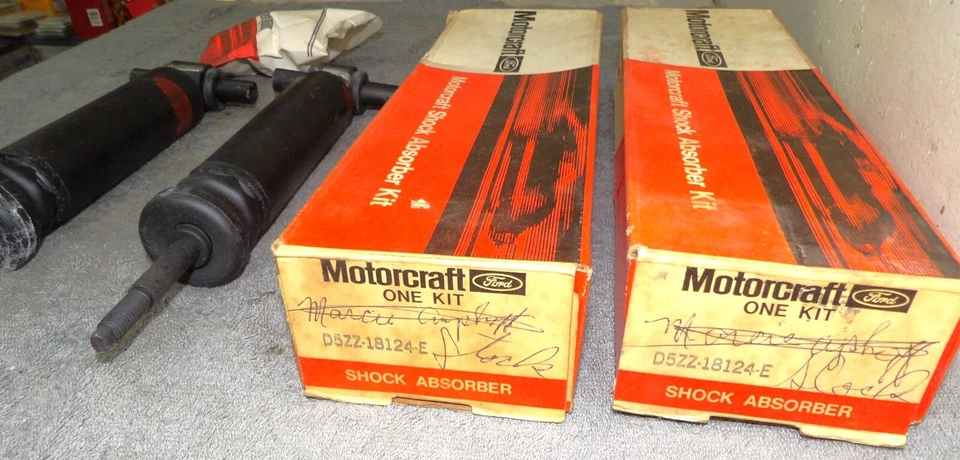 1974-1978 Ford Mustang II Ghia Mach 1 King Cobra NOS L+R FRONT SHOCK ABSORBERS - Image 3 of 4