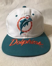 Vintage 90’s Miami Dolphins Sports Specialties Snapback Wool Hat NFL Youngan