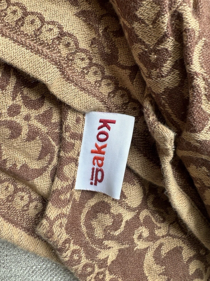 Kokadi 棕色/薄纱手工编织婴儿背带婴儿穿着包裹式尺寸 3  — 第 4/4 张图片