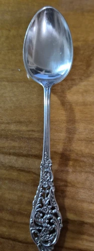 One REED/BARTON STERLING Florentine Lace Demi Spoon 4.5" 5 available SCRAP MELT