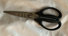 OXO Good Grips Multi-Purpose Kitchen Shears and Herb Stripper | Soft Grip Handle