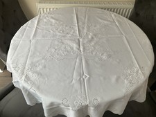 White  Round  Circular Lace Tablecloth 32” Unused