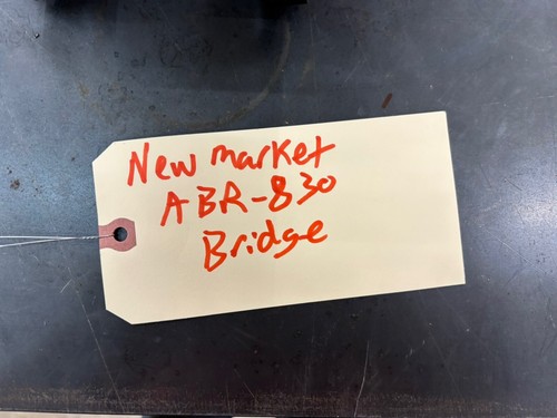 Placa de accesorio de ranura en T usada Market Bridge ABR-830 nueva - Imagen 8 de 9