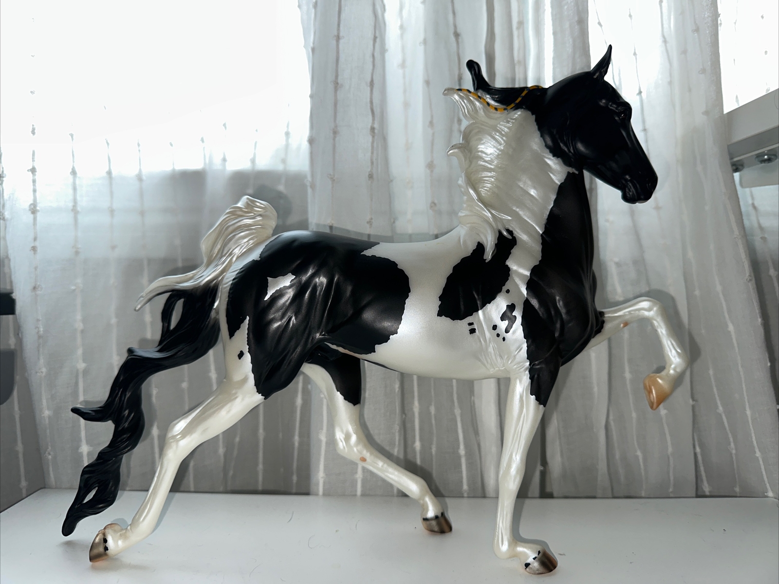 Breyer BreyerFest Horse 711615 Stagecoach Surprise Black Pinto