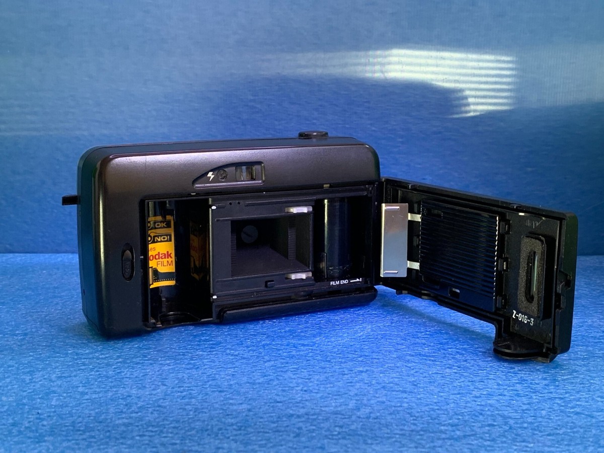 Kodak PRO-STAR 222 film camera Black 35mm Camera Vintage