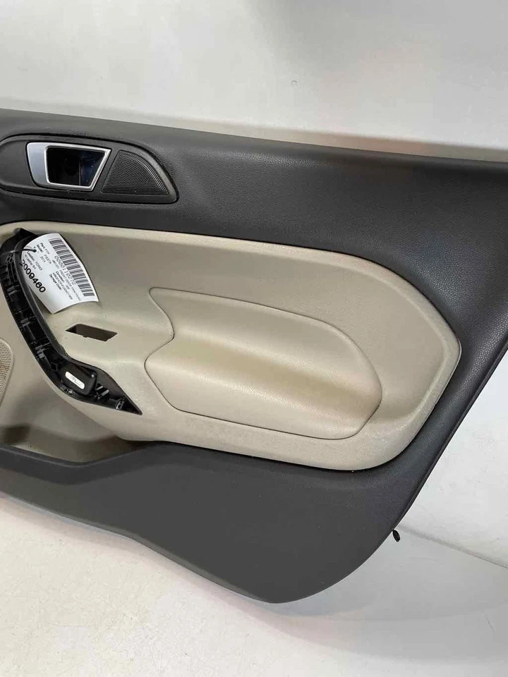 Panel de moldura de puerta de pasajero delantero Rh con cuero OE para Ford Fiesta 2014-2019 Foto 2 de 4