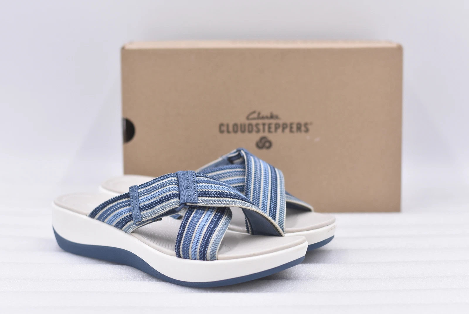 Sandali donna Clarks Arla Wave colore blu combinato taglia 10