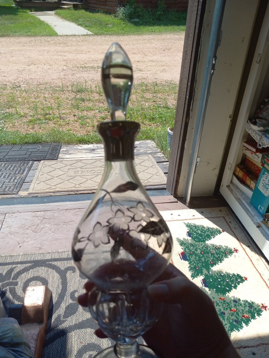 Vintage Mcm Etched Flower Glass Wine Decanter W Top Blown Base