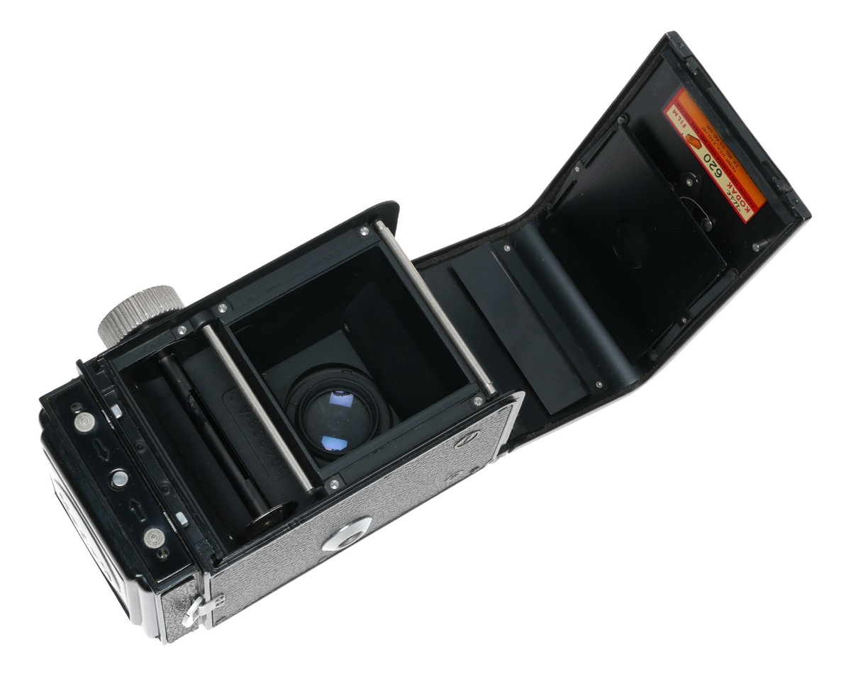 Kodak Reflex 6x6 TLR 620 Film Camera Anastigmat f:3.5 80mm Kodak Reflex 6x6 TLR 620 Film Camera Anastigmat f:3.5 80mm