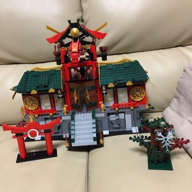LEGO NINJAGO Battle for Ninjago City 70728 Retired