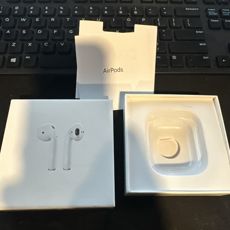 Apple Airpods 1ST/2ND Generation -  EMPTY BOX ONLY
