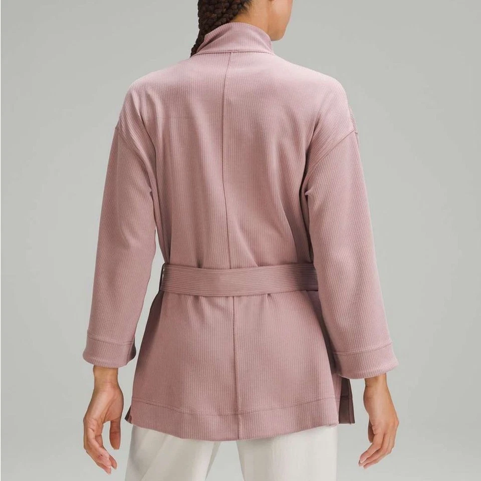Lululemon Ribbed Softstreme Belted Wrap in Twilight Rose Women’s Size 4 - Image 3 of 4