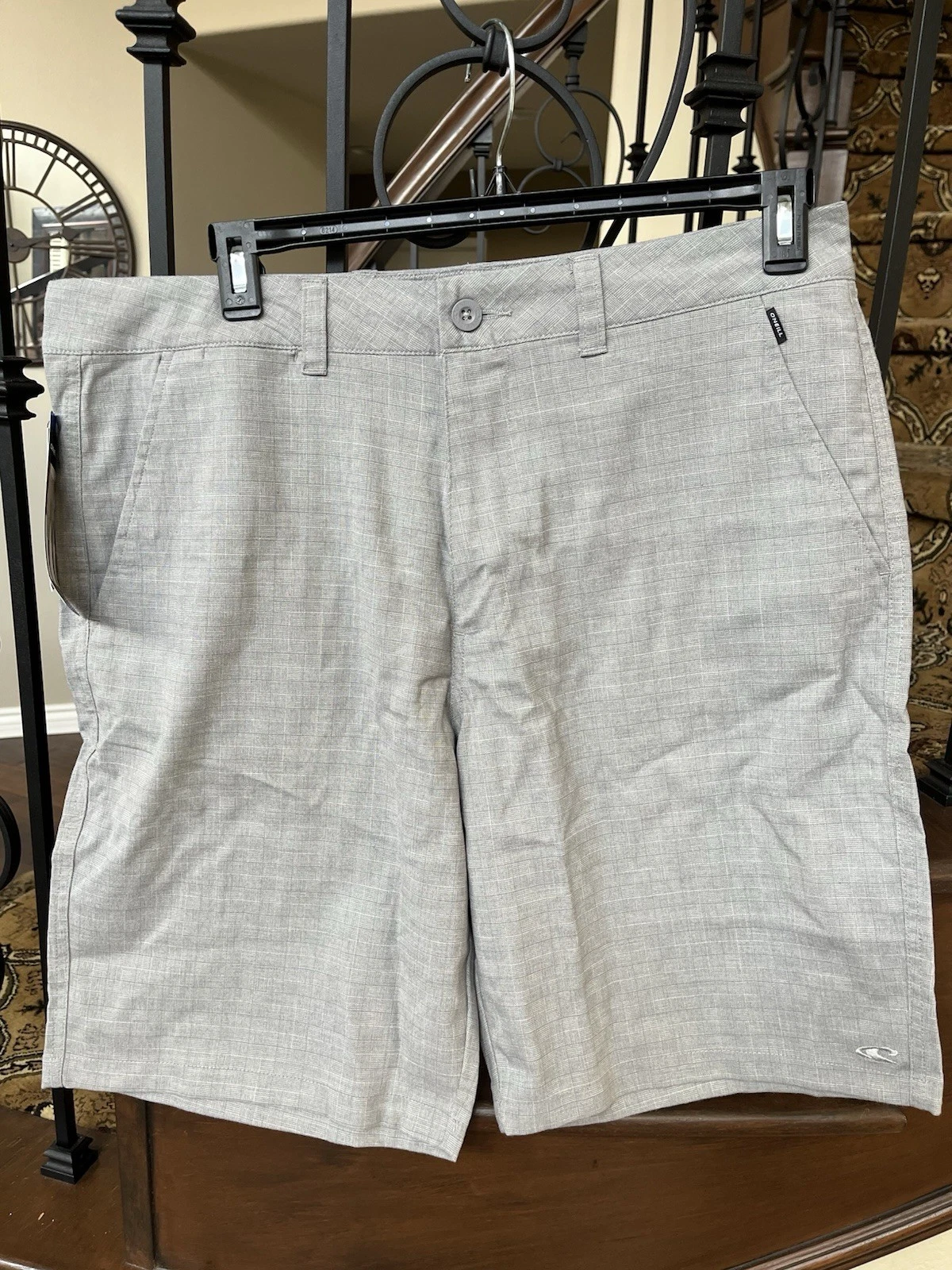 NWT O'Neill Men's 10” Inseam Walkshort Stretch Fabric Light Gray, Size 36