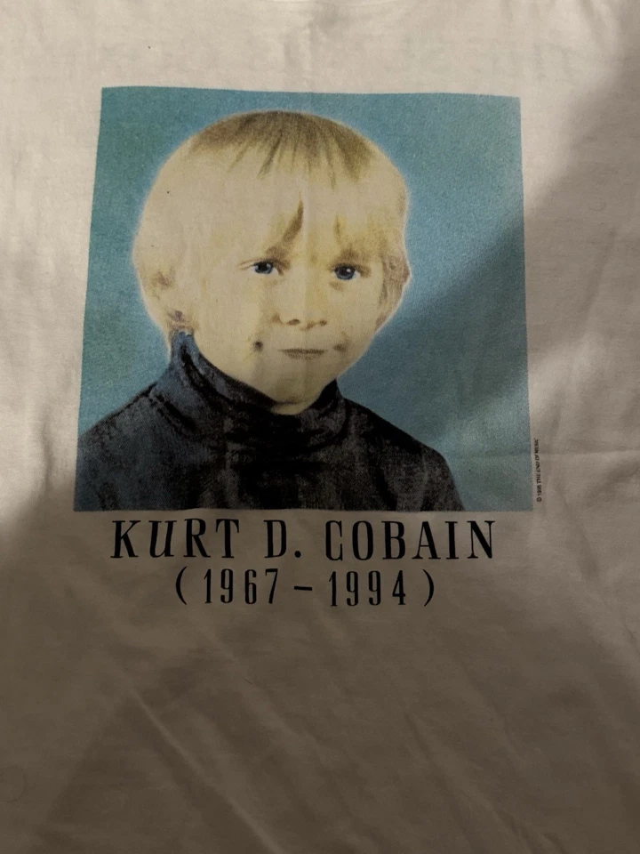 Nirvana Kurt Cobain Child Memorial TShirt Size Large - Image 2 of 4