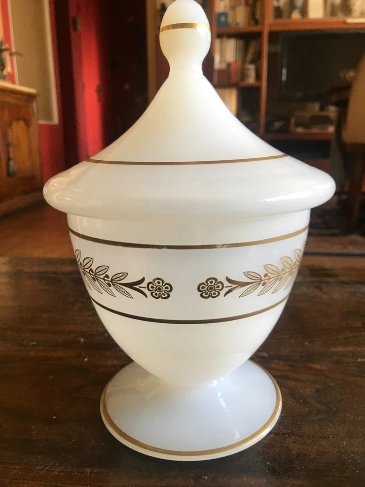 Pot ancien en opaline milieu 19e siècle - Photo 4/4