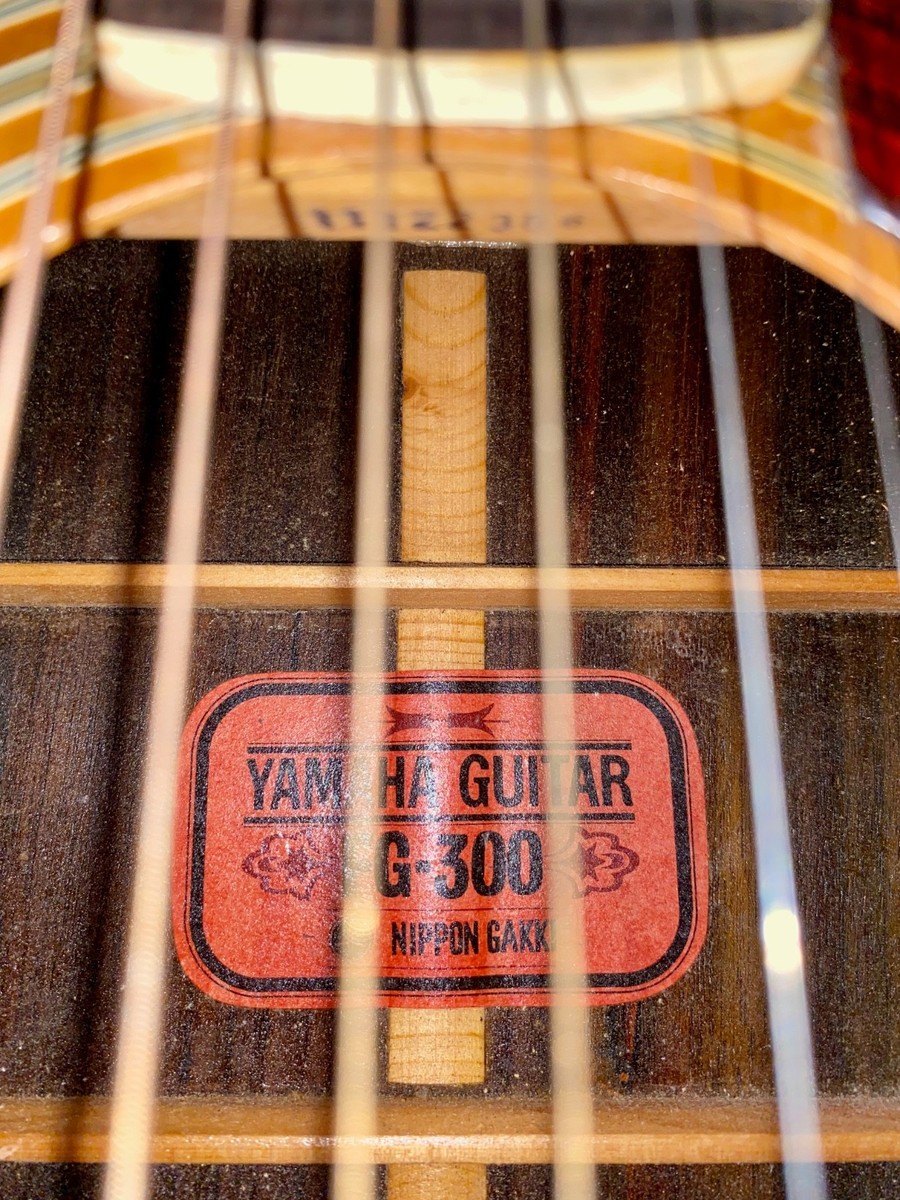 1971 Yamaha FG-300 Jumbo Acoustic Guitar with Original Hard Case