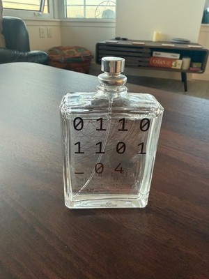 Escentric Molecules Molecule 04 3.4oz Unisex Eau de Toilette