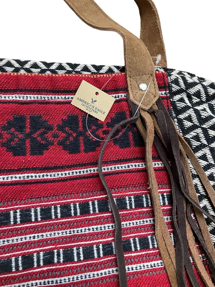 NWT American Eagle Outfitters Boho Large Fringe Travel Woven Hippie Beach Bag - Image 2 of 4