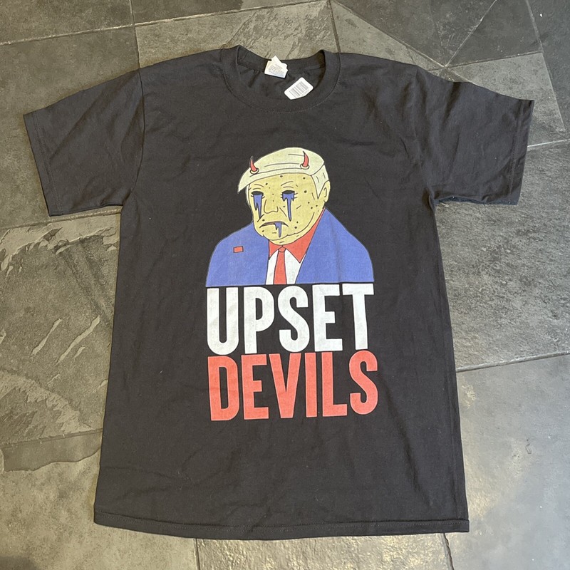 Donald Trump Upset Devils T-Shirt Black Size Small