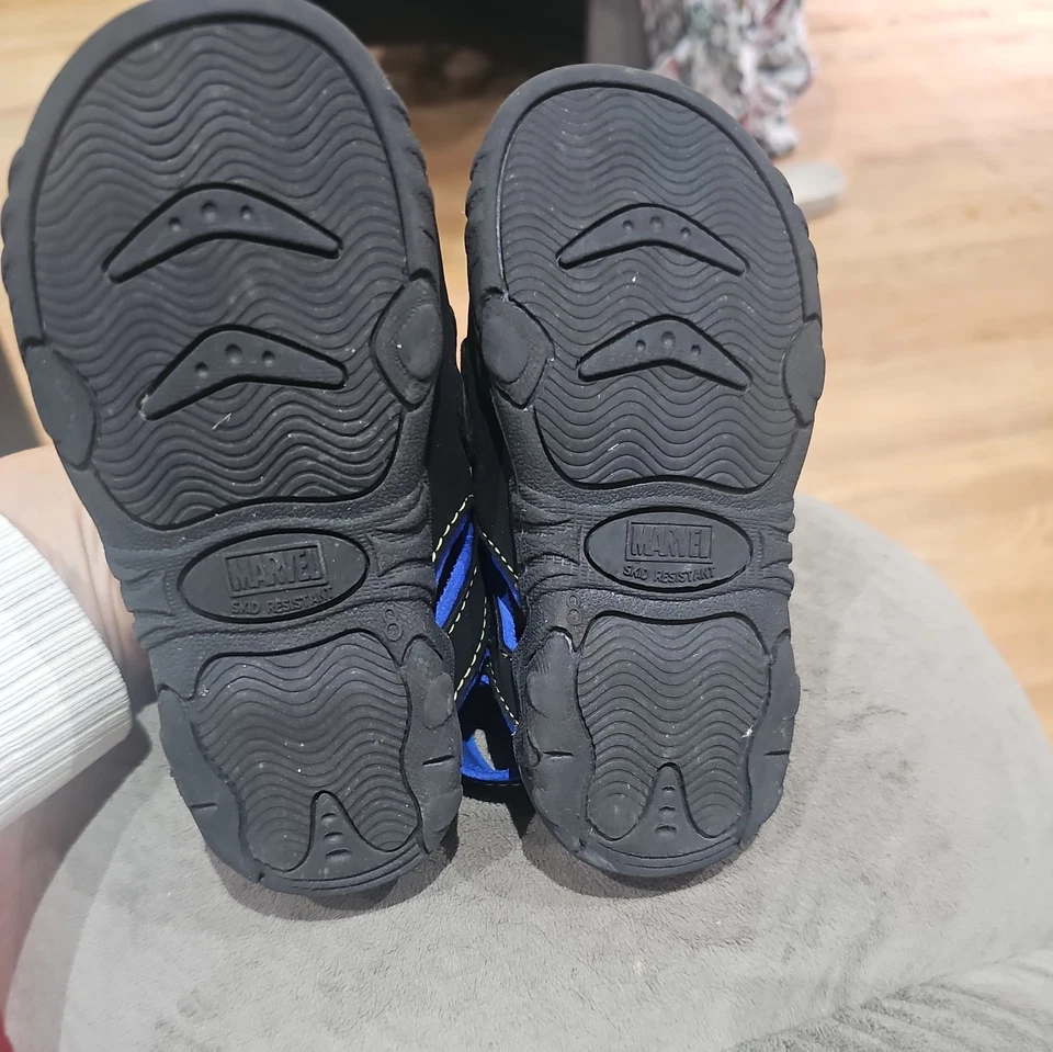 Nuevo Sin Caja Marvel Boy Talla 8 Multicolor Spider-Man Sandalias Antideslizantes 22 Foto 2 de 4