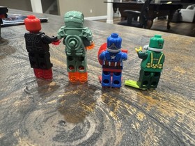 LEGO Marvel Super Heroes 76048 Iron Skull Sub Includes Minifigures And Manual